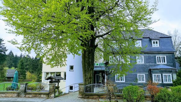 Hotel Haus Oberland, Masserberg