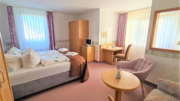 Familien-Hotel Am Tränkbachtal, Frauenwald